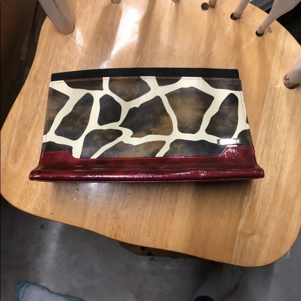 Miche shell. Brown, white and red - Picture 2 of 4